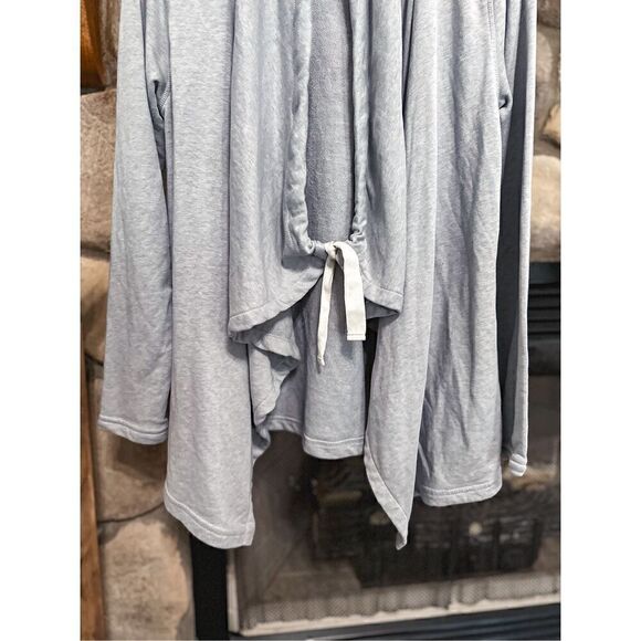 Old Navy lounge sweater - Picture 4 of 5